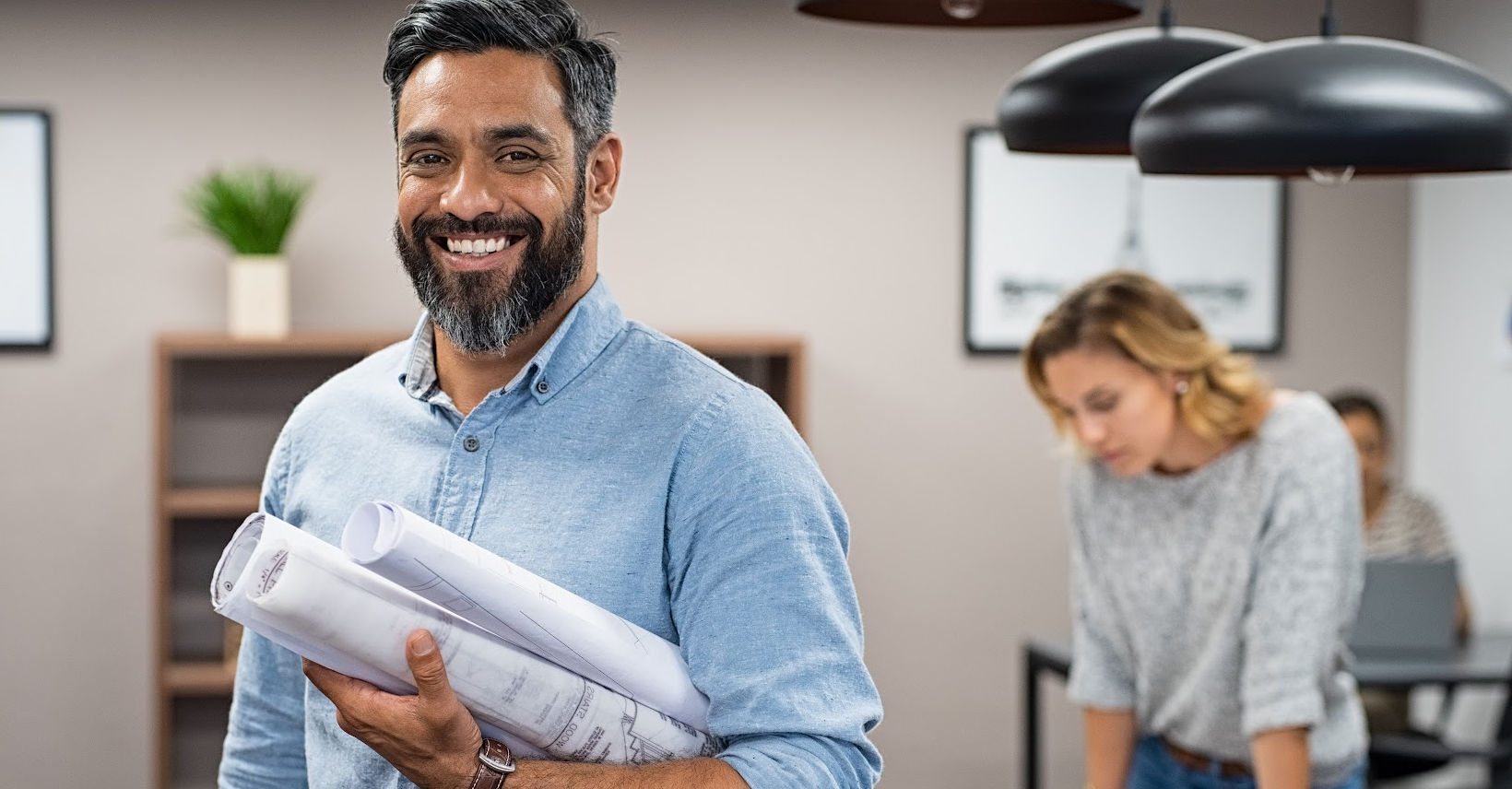 image of a guy talking about What Makes a Good Excavating Contractor